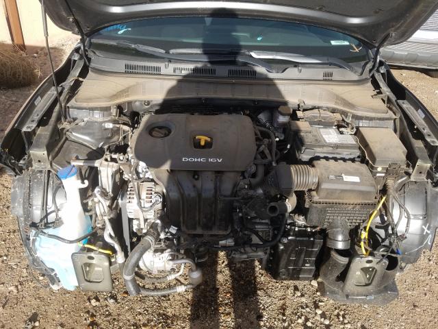 2019 HYUNDAI KONA SE KM8K1CAA2KU306316