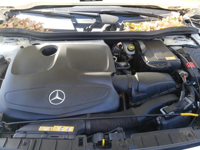 2015 MERCEDES-BENZ GLA 250 4M WDCTG4GB0FJ100779