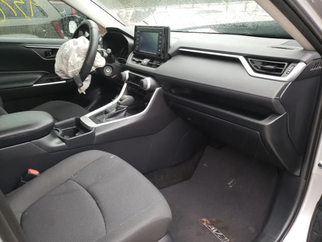 2019 TOYOTA RAV4 LE 2T3H1RFV7KW040873