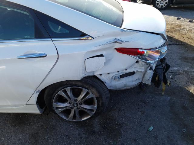 2013 HYUNDAI SONATA SE 5NPEC4AC5DH572476