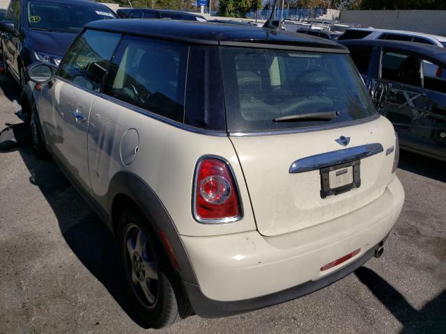 2011 MINI COOPER WMWSU3C5XBT093453
