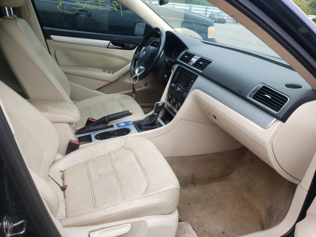 2013 VOLKSWAGEN PASSAT SE 1VWBP7A31DC036092