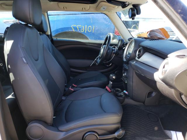 2011 MINI COOPER WMWSU3C5XBT093453