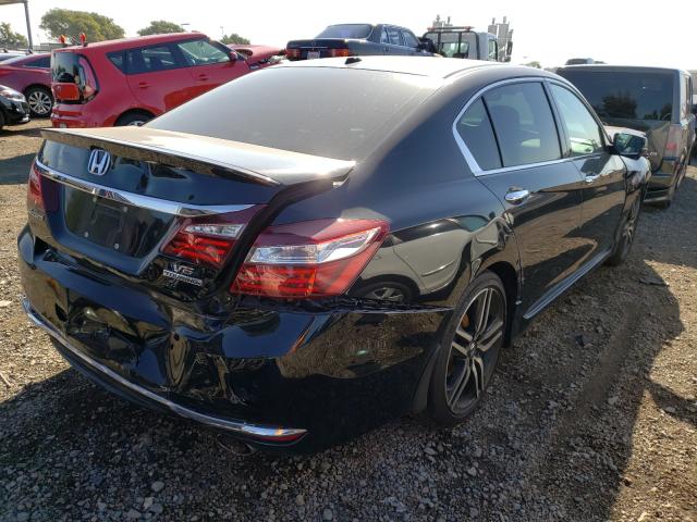 2017 HONDA ACCORD TOU 1HGCR3F98HA029697