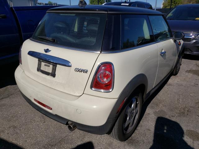2011 MINI COOPER WMWSU3C5XBT093453