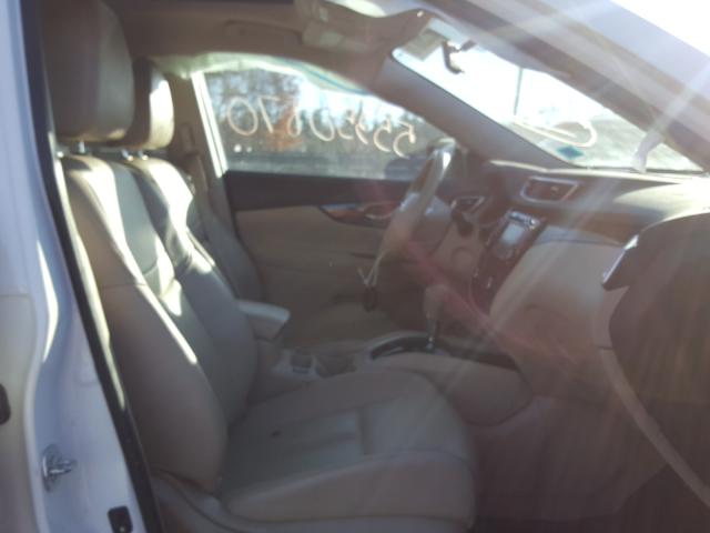 2015 NISSAN ROGUE S 5N1AT2MV7FC843421