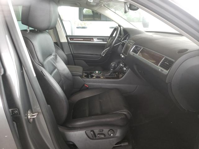 2016 VOLKSWAGEN TOUAREG SP WVGEF9BP6GD004670