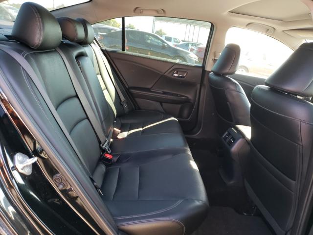 2017 HONDA ACCORD TOU 1HGCR3F98HA029697