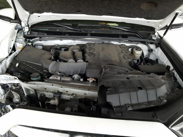 2019 TOYOTA 4RUNNER SR JTEZU5JR7K5206231