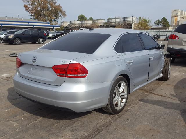 2015 VOLKSWAGEN PASSAT SE 1VWBV7A3XFC040537