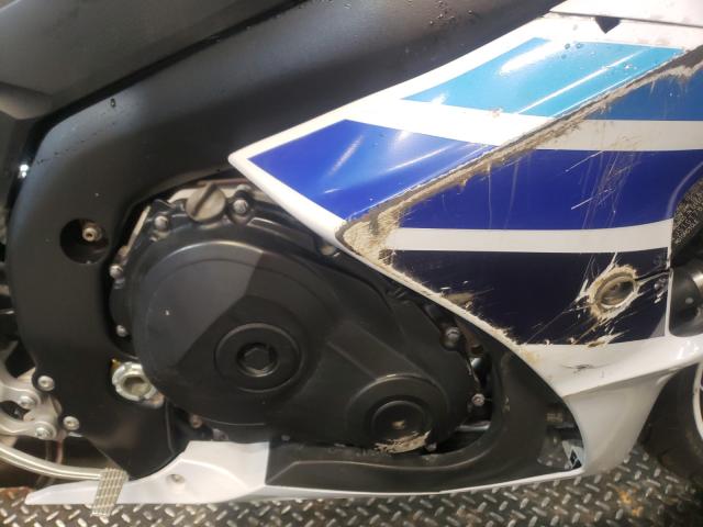 2013 SUZUKI GSX-R1000 JS1GT78AXD2101515