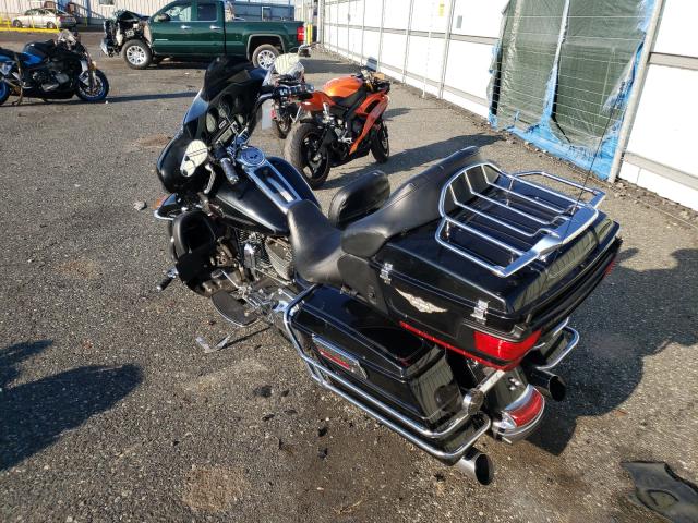 2010 HARLEY-DAVIDSON FLHTCU 1HD1FC419AB610880