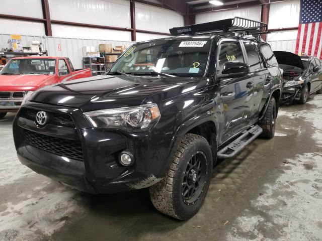 2019 TOYOTA 4RUNNER SR JTEBU5JR6K5616505