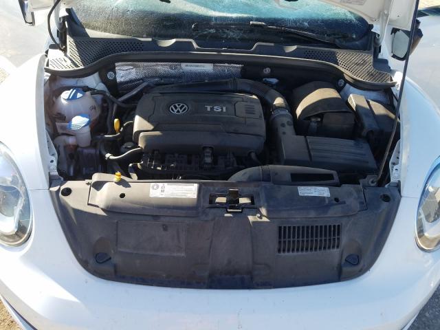 2016 VOLKSWAGEN BEETLE SE 3VWJ07AT6GM617154