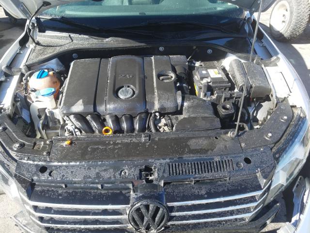 2013 VOLKSWAGEN PASSAT SE 1VWBH7A32DC088392