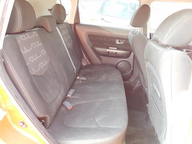 2012 KIA SOUL + KNDJT2A61C7469152