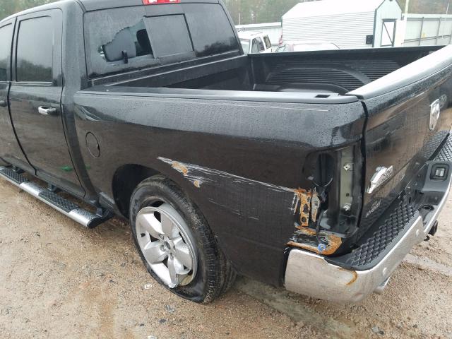 2017 RAM 1500 SLT 3C6RR6LT7HG584384