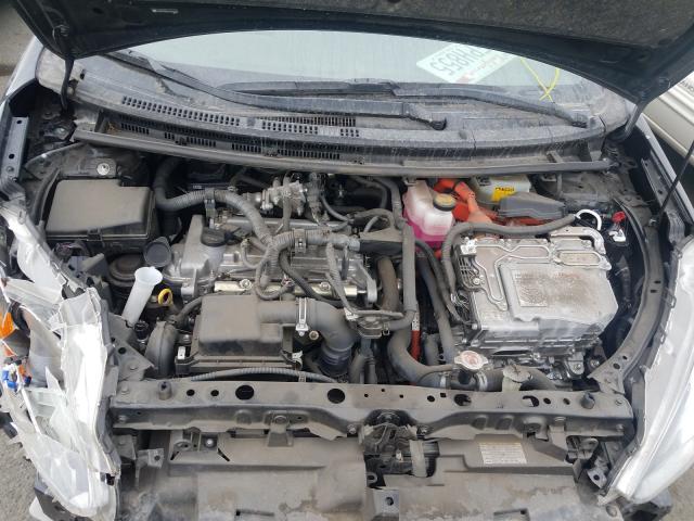 2017 TOYOTA PRIUS C JTDKDTB35H1592538