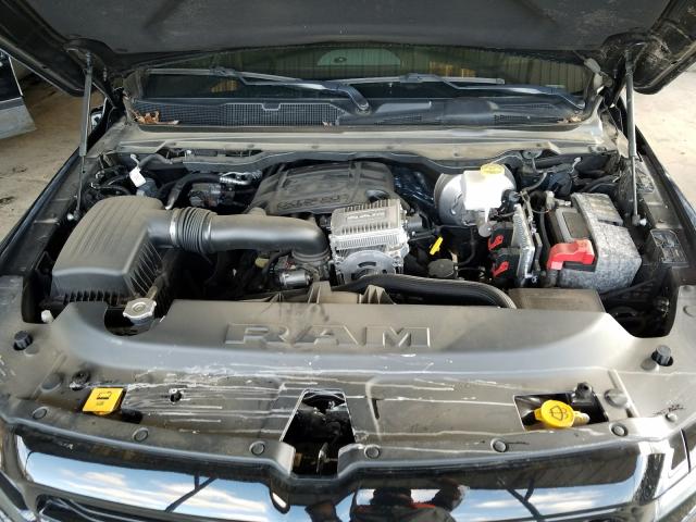 2019 RAM 1500 BIG H 1C6RREBT3KN582092
