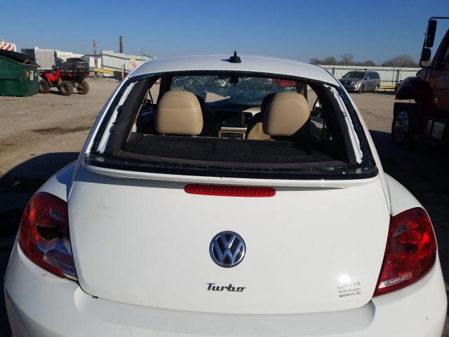 2016 VOLKSWAGEN BEETLE SE 3VWJ07AT6GM617154