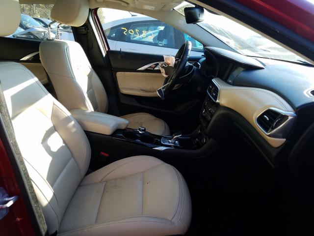 2017 INFINITI QX30 BASE SJKCH5CP2HA019616