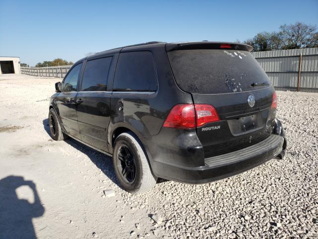 2011 VOLKSWAGEN ROUTAN SEL 2V4RW5DG2BR658444
