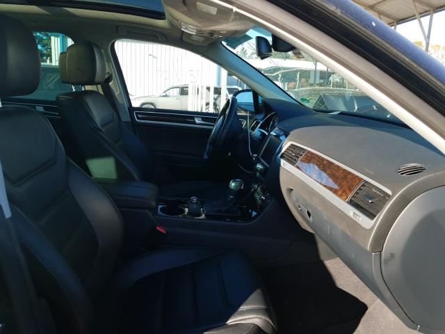 2013 VOLKSWAGEN TOUAREG V6 WVGEF9BP5DD012240