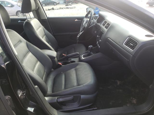 2011 VOLKSWAGEN JETTA SE 3VWDZ7AJ4BM013029