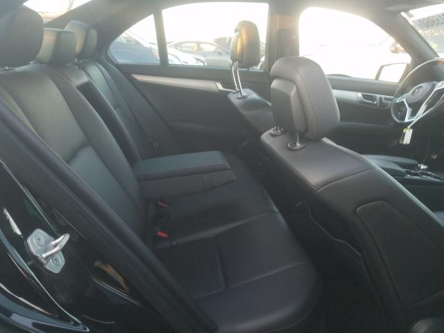 2013 MERCEDES-BENZ C250 WDDGF4HBXDR258446