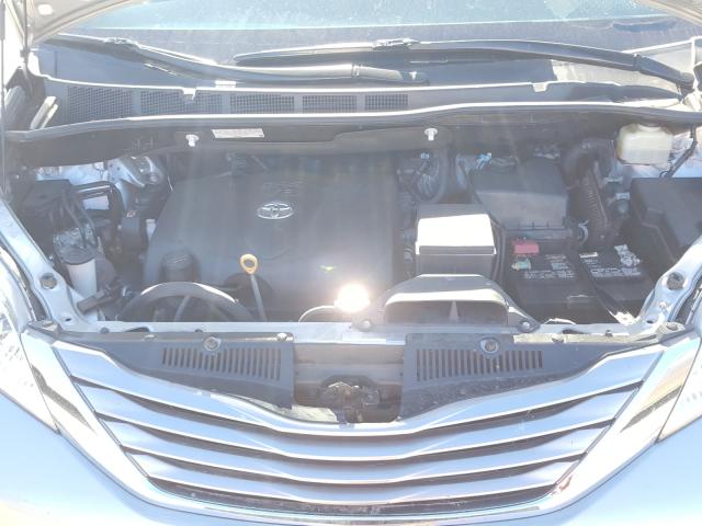 2017 TOYOTA SIENNA 5TDYZ3DC5HS843795