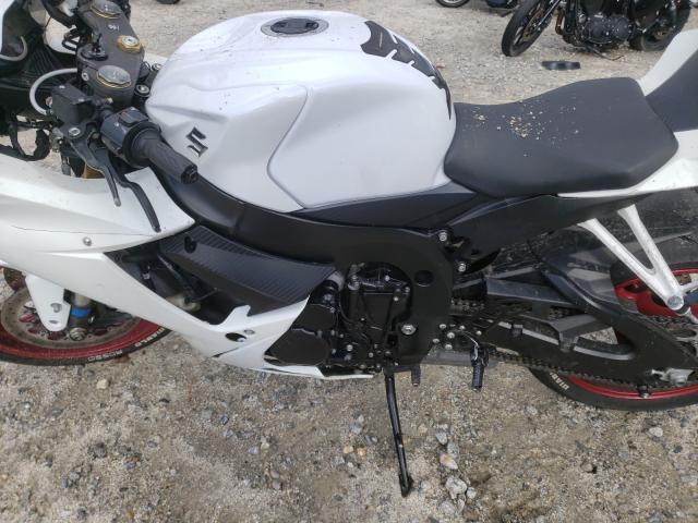 2017 SUZUKI GSX-R750 JS1GR7MAXH2101833