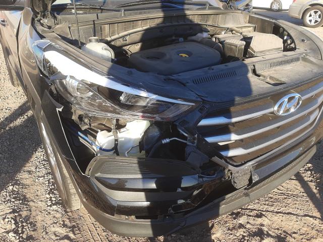 2018 HYUNDAI TUCSON SE KM8J23A44JU790040