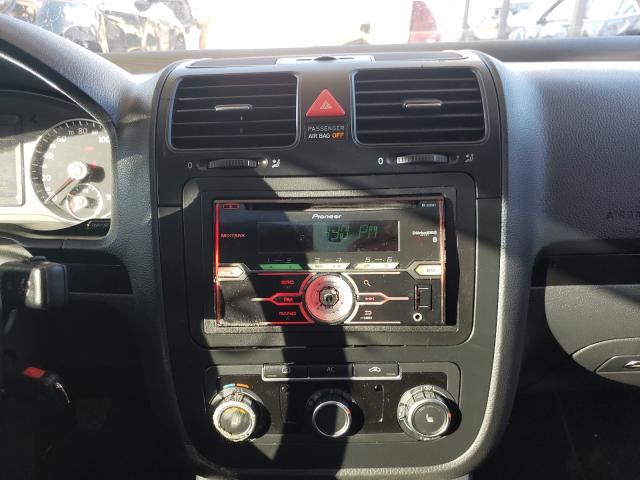 2010 VOLKSWAGEN JETTA WOLF 3VWRJ7AJXAM045575