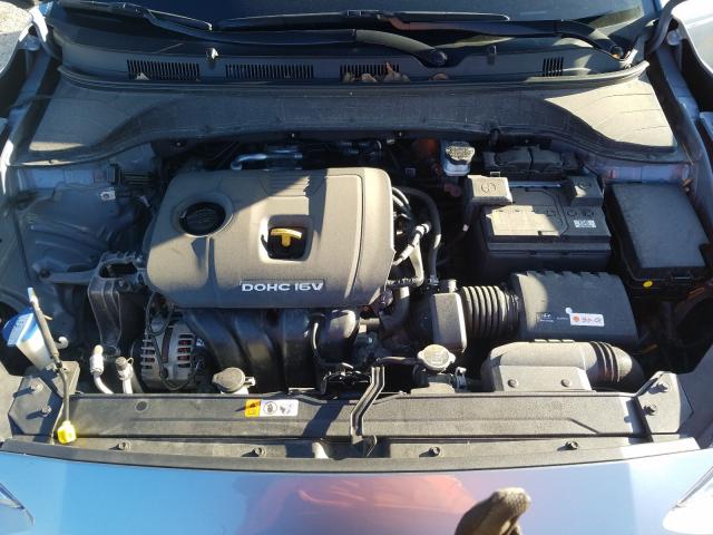 2019 HYUNDAI KONA SE KM8K1CAA0KU240476