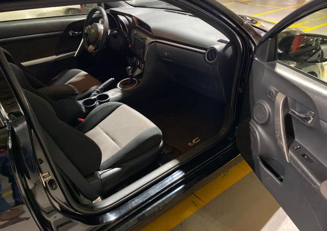 2016 TOYOTA SCION TC JTKJF5C73GJ016439