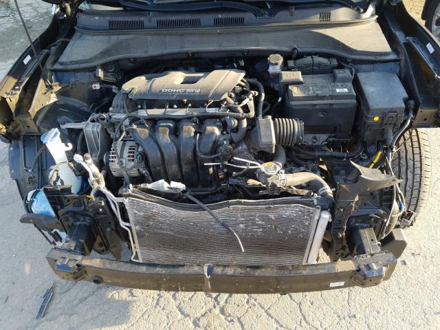 2019 HYUNDAI KONA SE KM8K1CAA8KU252701