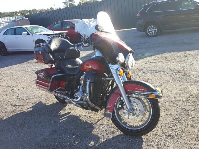 2010 HARLEY-DAVIDSON FLHTCU 1HD1FC415AB657534