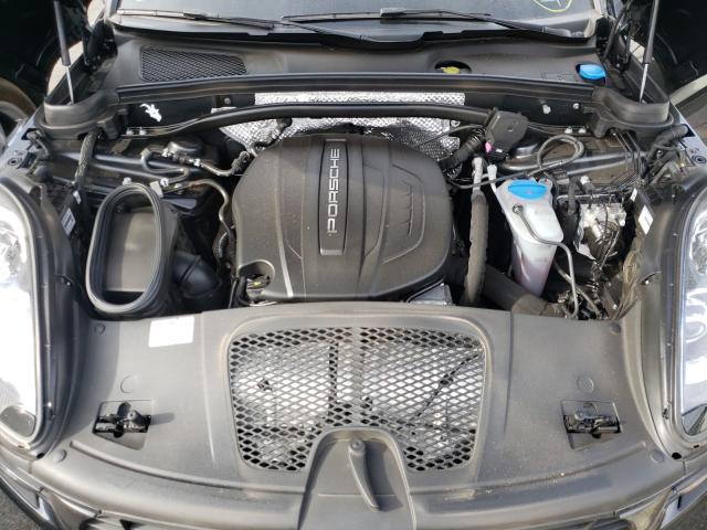 2018 PORSCHE MACAN WP1AA2A51JLB10691
