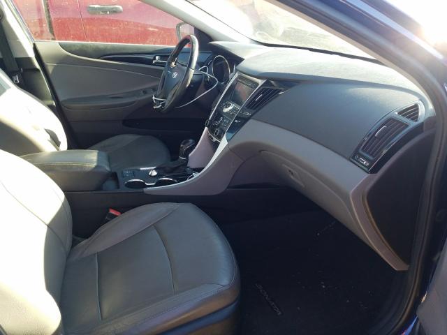 2011 HYUNDAI SONATA SE 5NPEC4AC5BH030372