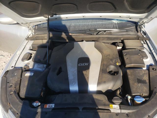 2013 HYUNDAI GENESIS 3. KMHGC4DD1DU224088