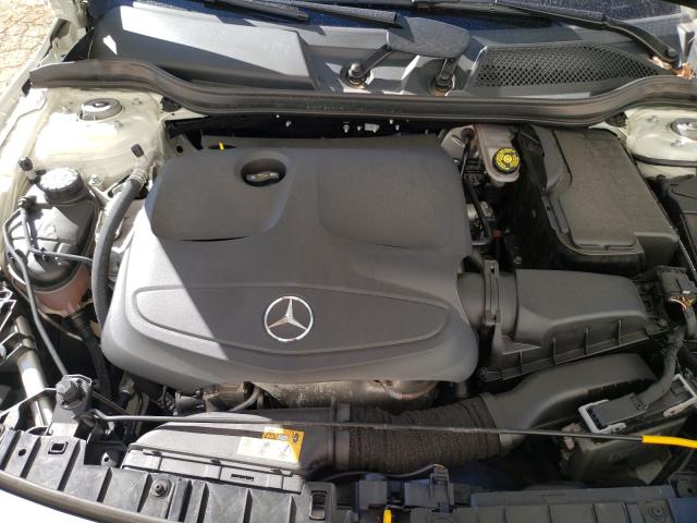 2017 MERCEDES-BENZ GLA 250 WDCTG4EB2HJ360848