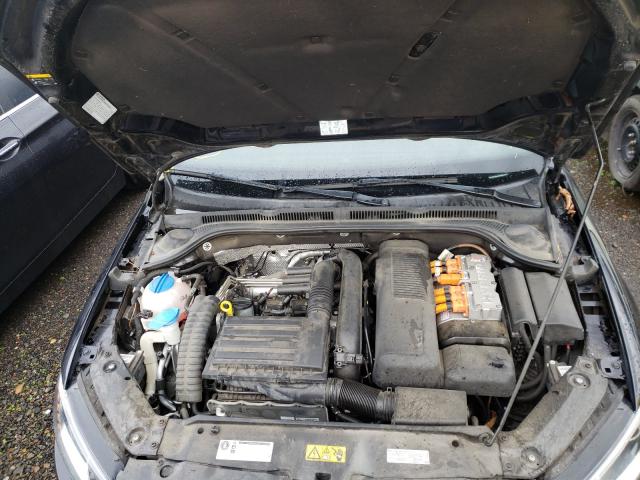 2013 VOLKSWAGEN JETTA HYBR 3VW637AJ2DM263415
