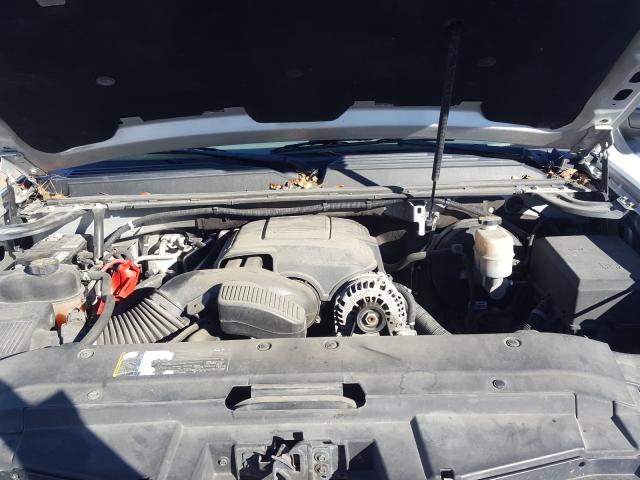 2011 CHEVROLET TAHOE C150 1GNSCCE03BR204842