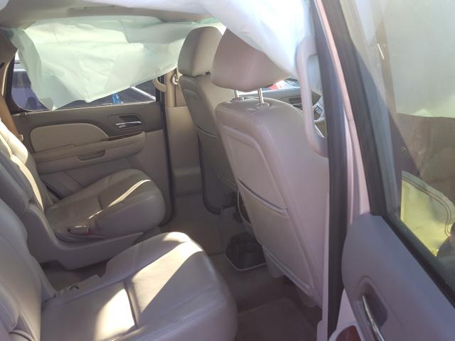 2011 CHEVROLET TAHOE C150 1GNSCCE03BR204842