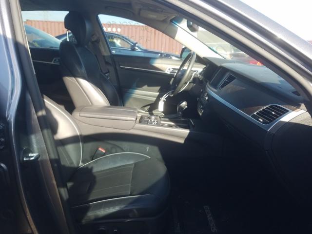 2015 HYUNDAI GENESIS 3. KMHGN4JE3FU073796
