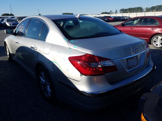 2013 HYUNDAI GENESIS 3. KMHGC4DD5DU258101