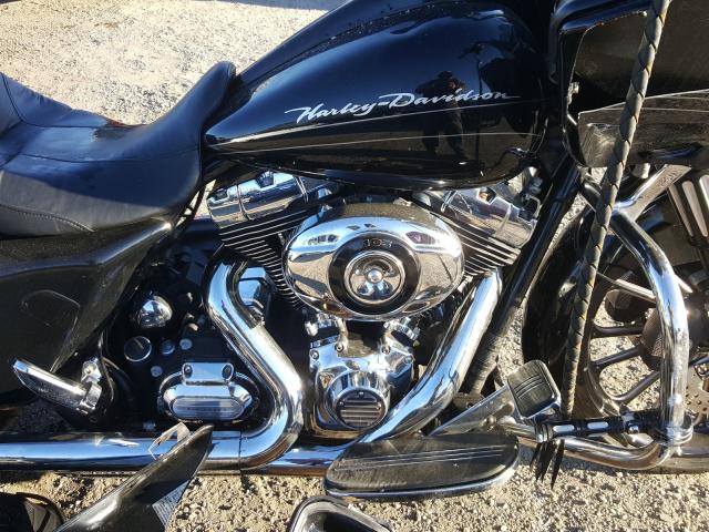 2013 HARLEY-DAVIDSON FLTRX ROAD 1HD1KHM17DB675062