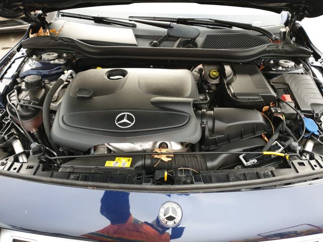 2018 MERCEDES-BENZ GLA 250 4M WDCTG4GBXJJ453958