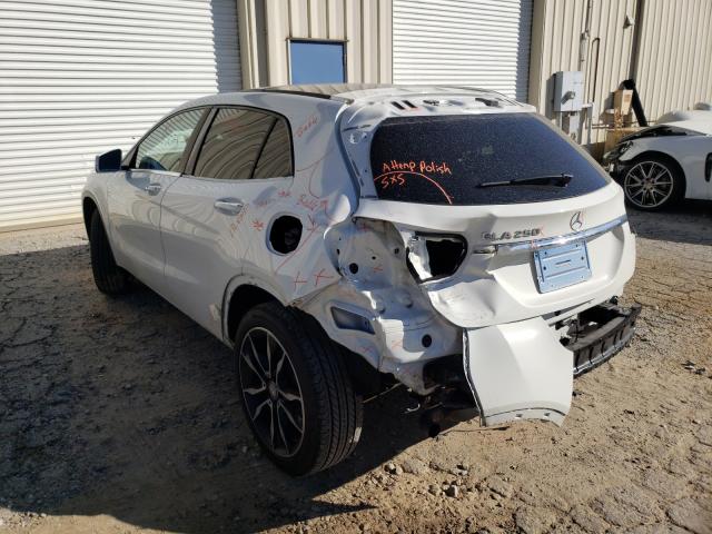 2017 MERCEDES-BENZ GLA 250 WDCTG4EB2HJ360848