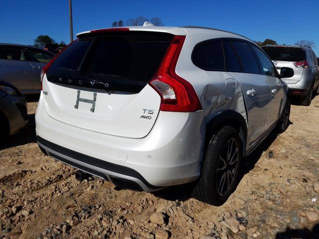 2015 VOLVO V60 CROSS YV4612HKXF1000595